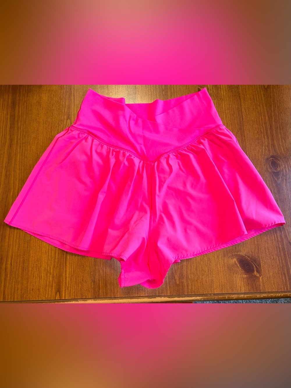 Offline by Aerie hot pink Real Me crossover flowy shorts Size Medium lined body